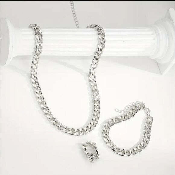 3-Piece Chunky Chain Jewelry Set - Picture 4 of 10